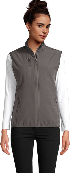 Tisak na Sol's Ženskom Prsluku od Održivih Materijala