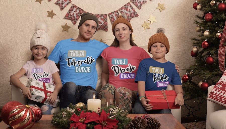 Božićni poklon za cijelu obitelj. Obiteljska foto majica na puppynator.hr