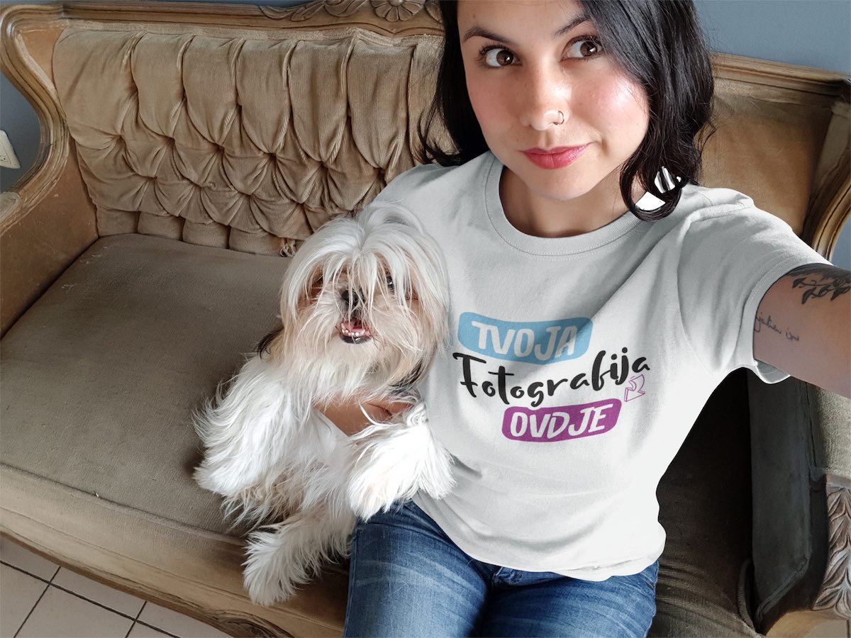 Fotografija psa preko cijele majice - puppynator.hr