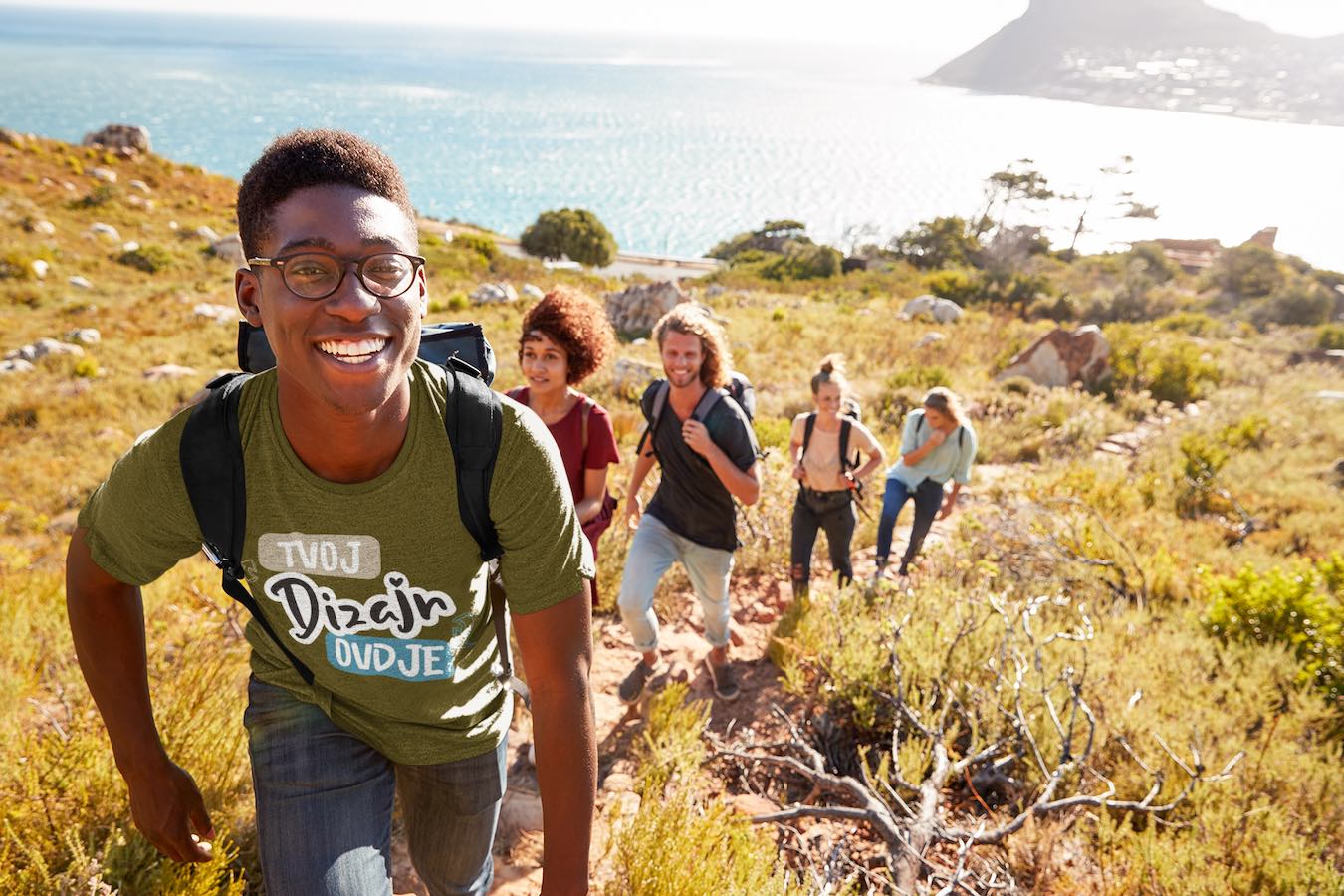 Majice za ljubitelje kampiranja i planinarenja - puppynator.hr