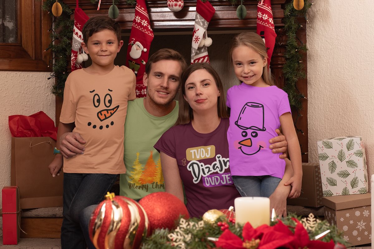 Dizajniraj originalnu božićnu majicu za cijelu obitelj – puppynator.hr